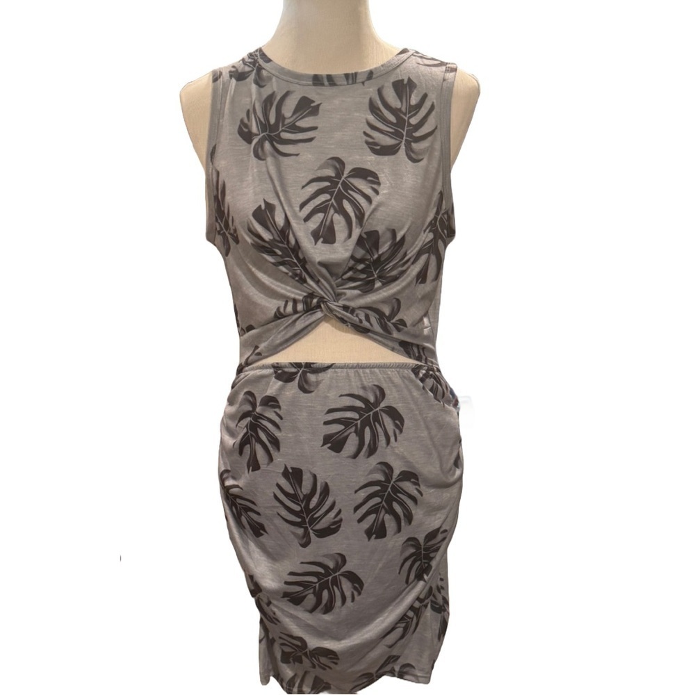 NWT BTFBM Form Fitting Grey Bodycon Cut-out Dress Size Large